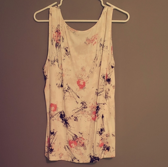 Women's Tank Top Size XL - Picture 2 of 3